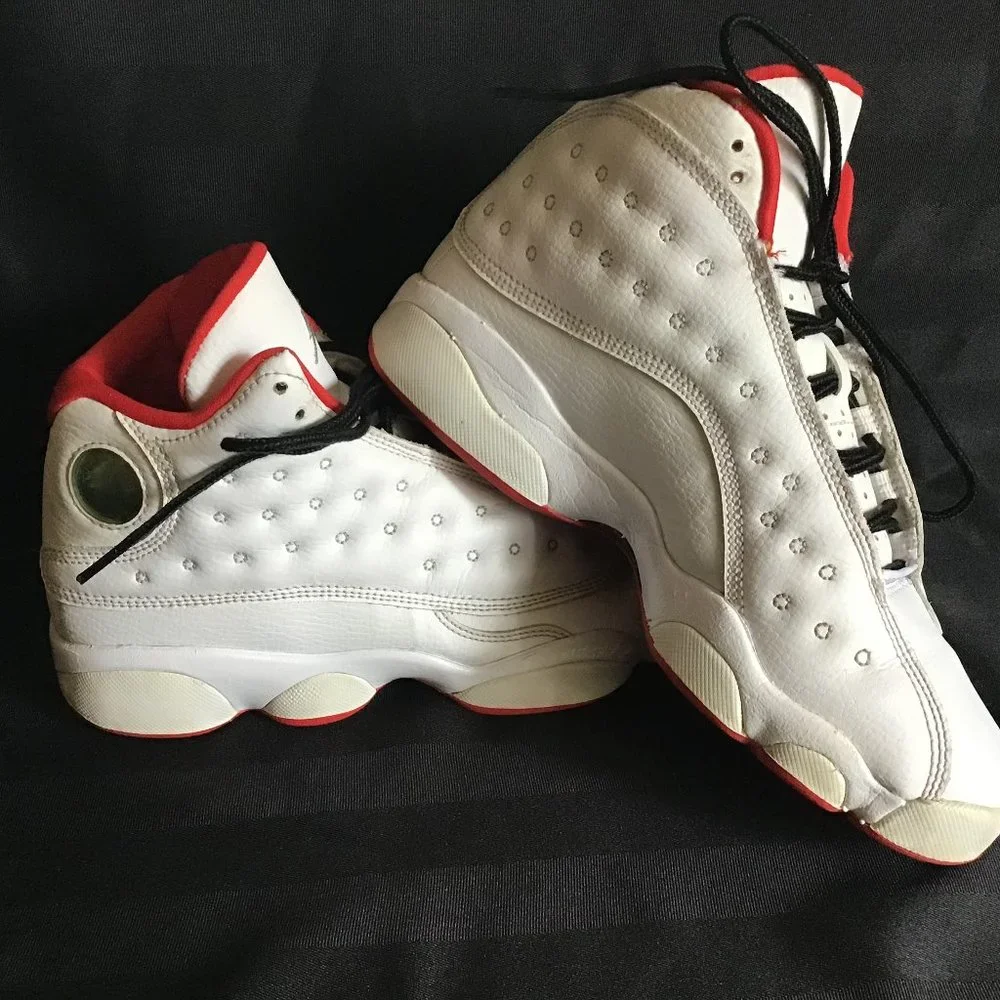 Air Jordan 13 Retro 'History of Flight’ High Tops White Leather with Hologram - Picture 1 of 16